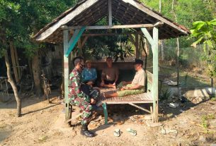 TMMD punya cerita, Njagong bareng Di Saung Warga