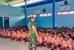 Kampanye Kreatif, Babinsa Kodim Bojonegoro Sosialisasi Rekrutmen Prajurit TNI