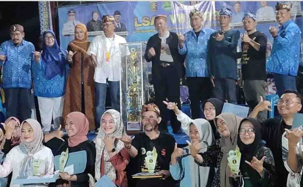 Penutupan Lampung Sundanese Art Festival Juara Umum Pesisir Barat