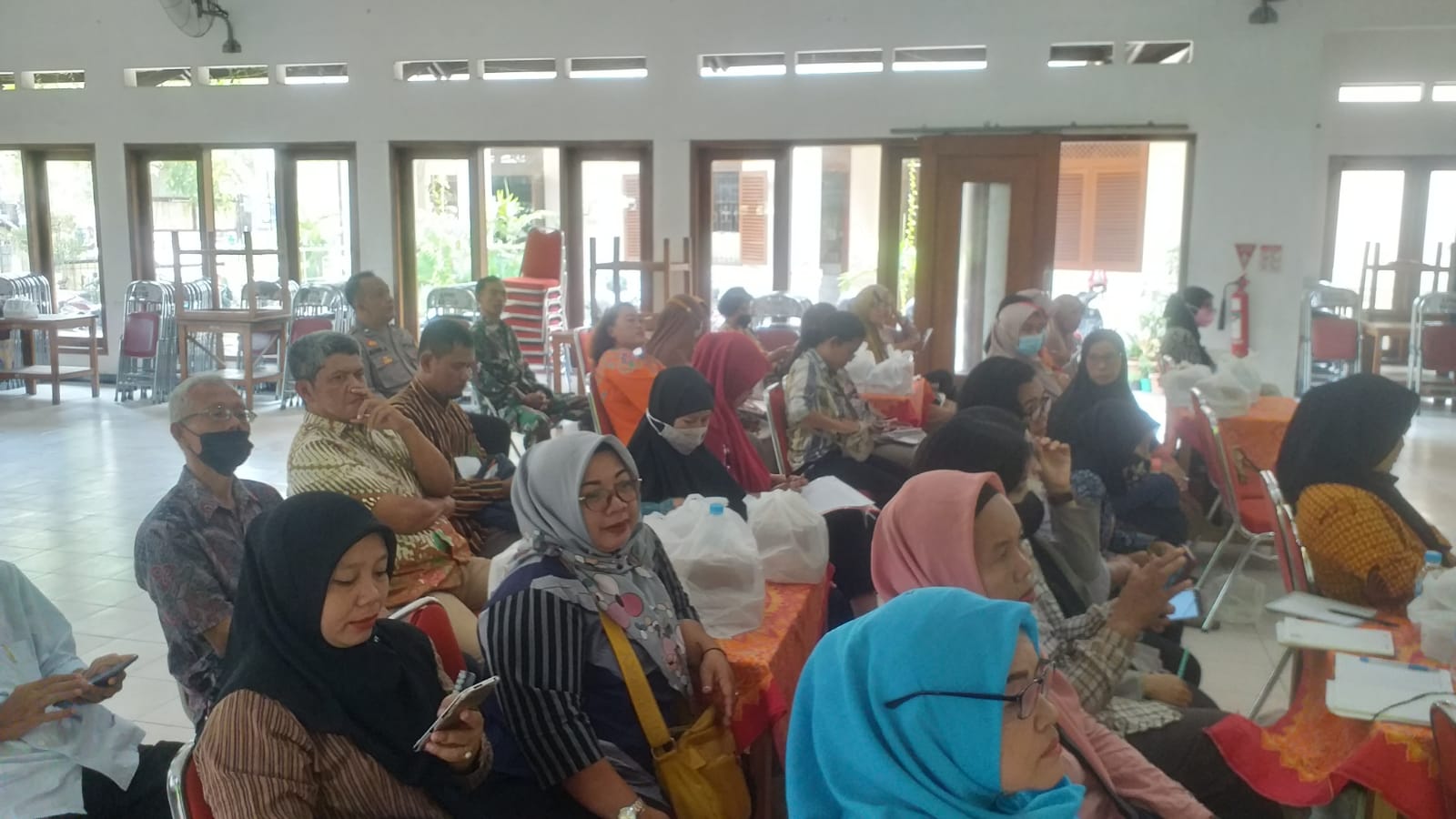 Babinsa Serengan Hadiri Musyawarah Masyarakat Kelurahan & Forum Kesehatan