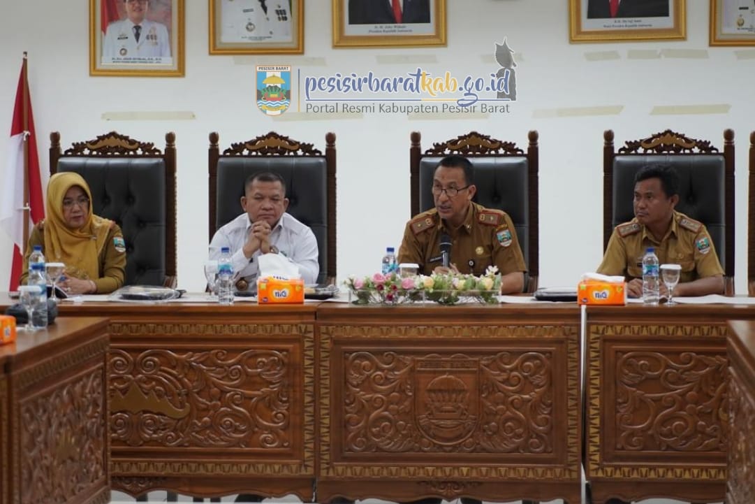 Pemkab pesibar menerima kunjungan BNN Kabupaten Tanggamus dalam rangka audiensi penguatan kapasitas