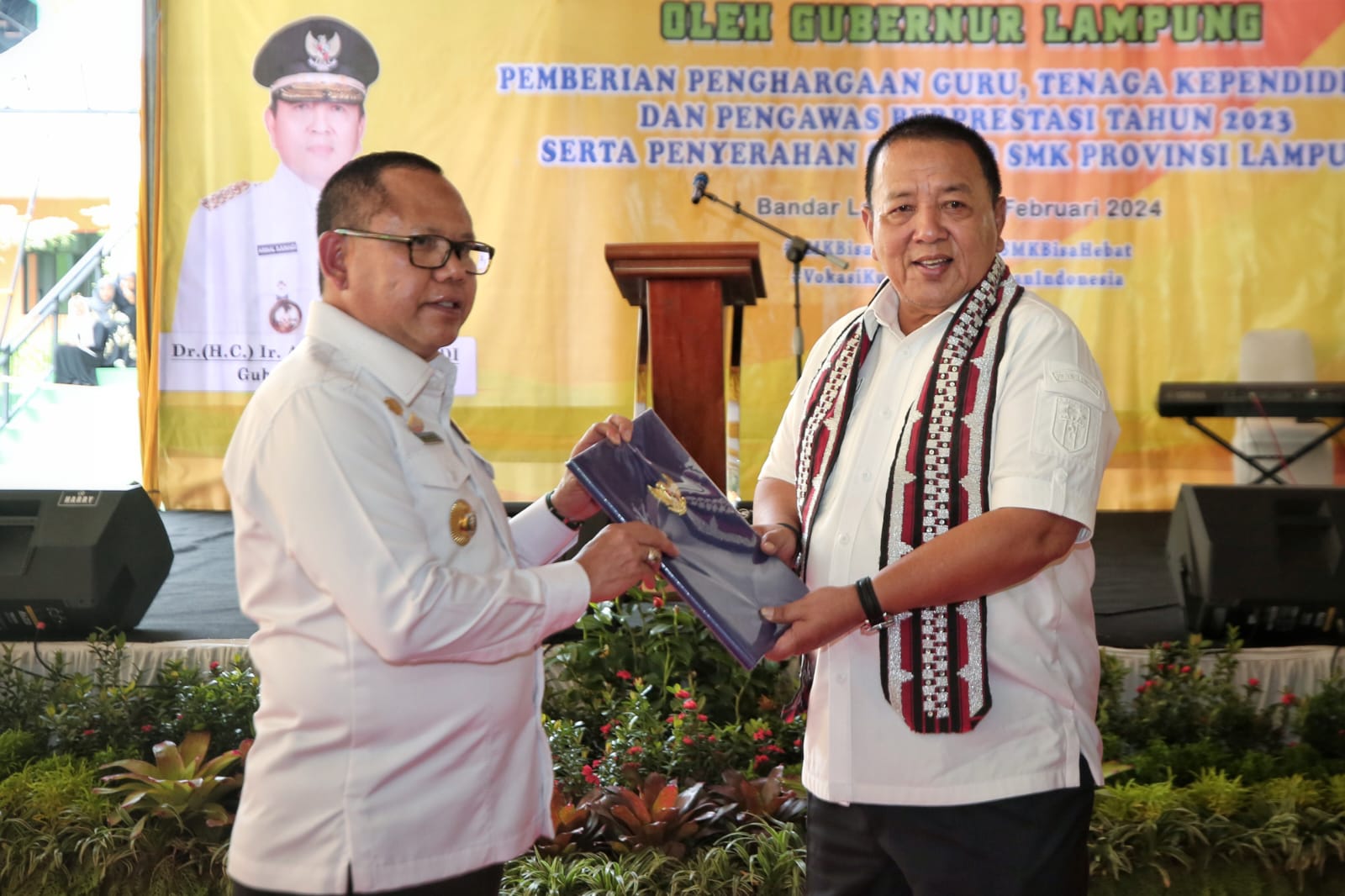 Gubernur Arinal Resmikan Masjid Ar-Rahman dan Ruang Praktik Siswa SMK Negeri 4 Bandar Lampung, Dorong Imtaq dan Iptek Berjalan Seiring
